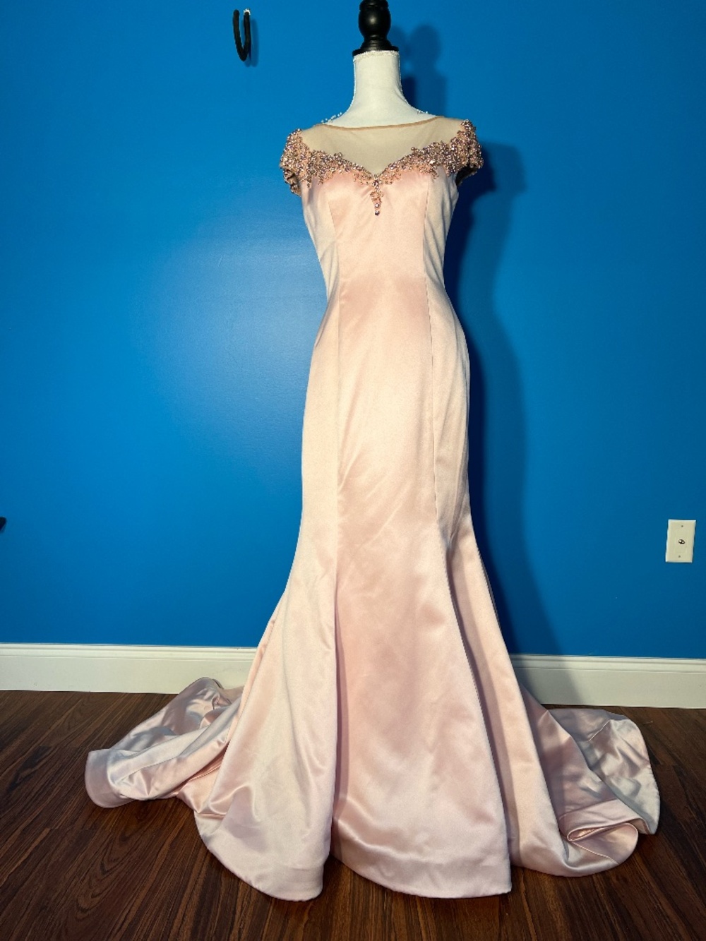 Sherri hill Size 8 light pink pageant gown